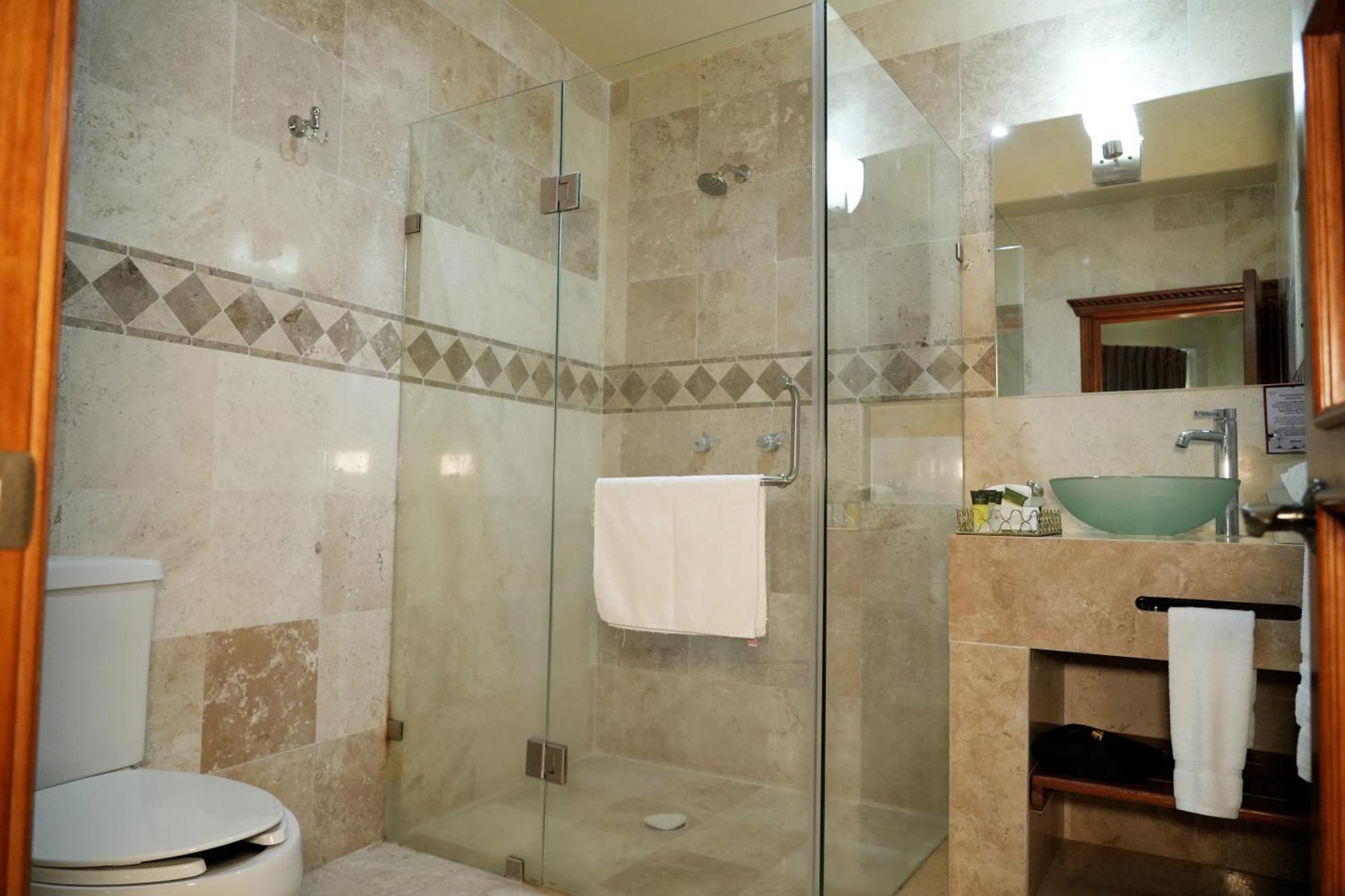 Hotel Real De La Pena 贝纳尔 外观 照片