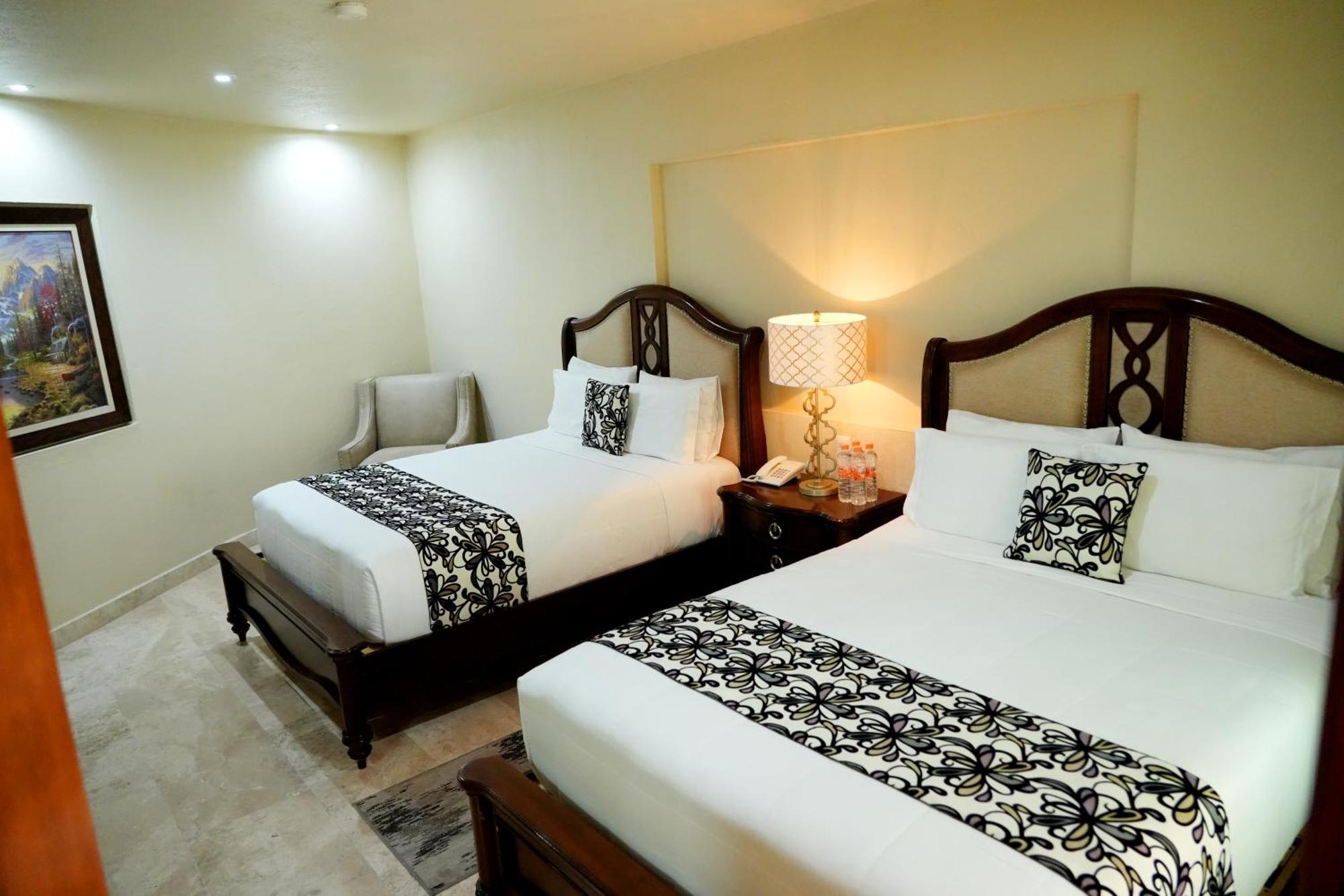 Hotel Real De La Pena 贝纳尔 外观 照片